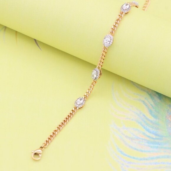 "Elegant Oval Crystal Rose Gold Bracelet with Classic Chain Design, XPBL0827 - Picture 9 of 12